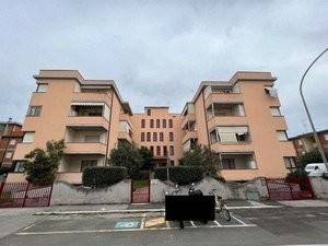 3 bedrooms Apartment in Follonica, Italy No. 323796