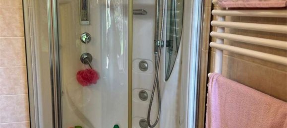 3-Zimmer Haus in Albese con Cassano, Italy, Nr. 15971 16