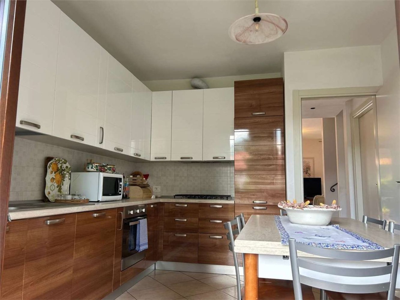 3-Zimmer Haus in Albese con Cassano, Italy, Nr. 15971