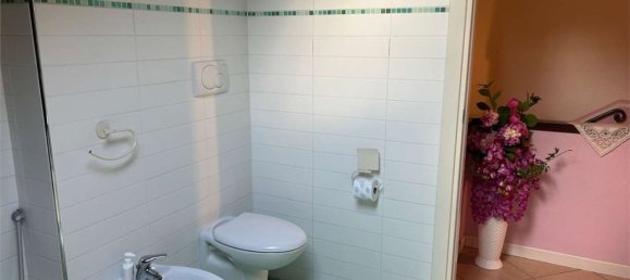 3-Zimmer Haus in Albese con Cassano, Italy, Nr. 15971 20