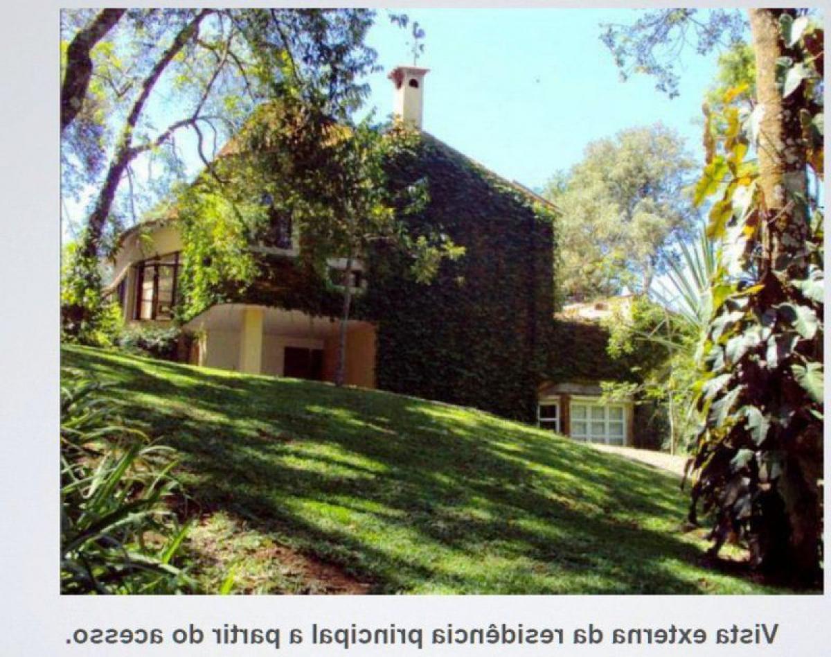 Дом с 4 спальнями в Сан-Паулу, Бразилия № 489952