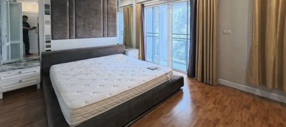 4 Schlafzimmer Haus in Nonthaburi, Thailand, Nr. 68220 8