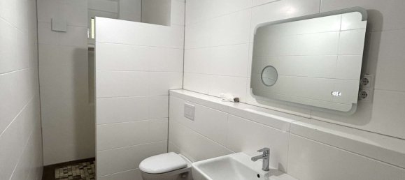 Adosado de 6 dormitorios en Leer, Germany No. 228815 7