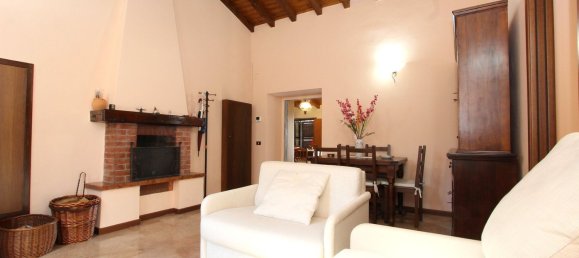 Дом с 3 комнатами в Клузоне, Италия № 287629 2