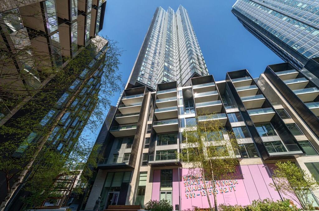 2 bedrooms Apartment in London, United Kingdom No. 11141