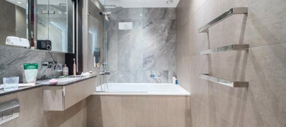 2 bedrooms Apartment in London, United Kingdom No. 11141 22