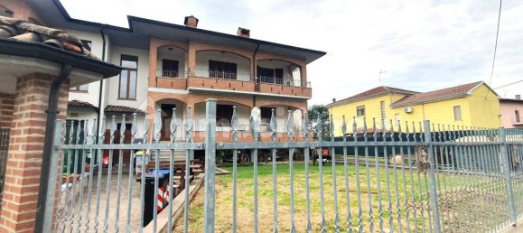 3 Schlafzimmer Villa in Cadeo, Italy, Nr. 347721 34