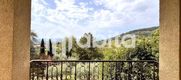 Villa T5 em Loro Ciuffenna, Italy N.º 356248 25