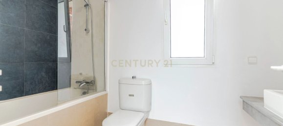 Casa de 4 dormitorios en La Zubia, Spain No. 151084 86