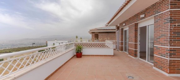 Casa de 4 dormitorios en La Zubia, Spain No. 151084 96