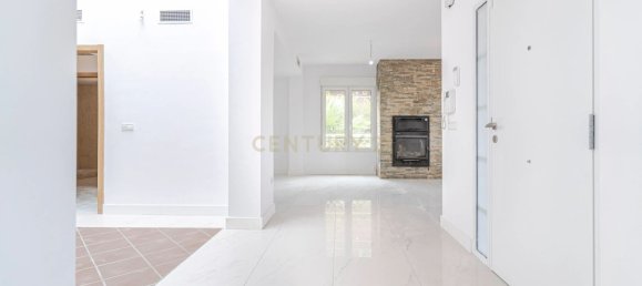 Casa de 4 dormitorios en La Zubia, Spain No. 151084 36