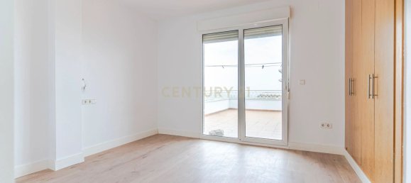 Casa de 4 dormitorios en La Zubia, Spain No. 151084 88