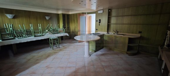 5 bedrooms House in Torri di Quartesolo, Italy No. 332512 33