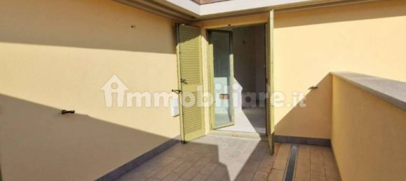 Квартира с 3 спальнями в Тревильо, Италия № 143591 18