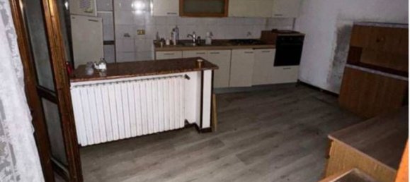 3 rooms Apartment in Guanzate, Italy No. 274355 7