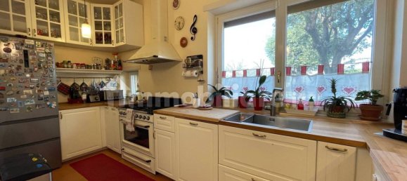 3 bedrooms House in Rome, Italy No. 312905 4