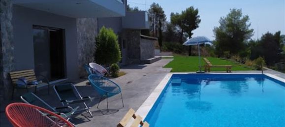 3 bedrooms Villa in Megara, Greece No. 4600 2