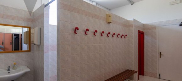 350m² Warehouse in Legnaro, Italy No. 293276 17