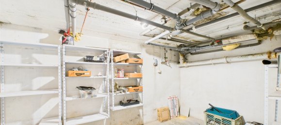 5 rooms House in Friesland, Germany No. 237709 12