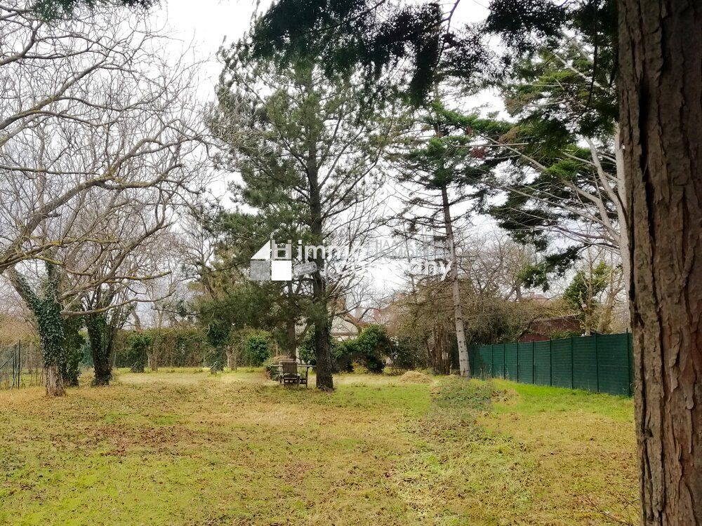  Land in Haslau-Maria Ellend, Austria No. 112102