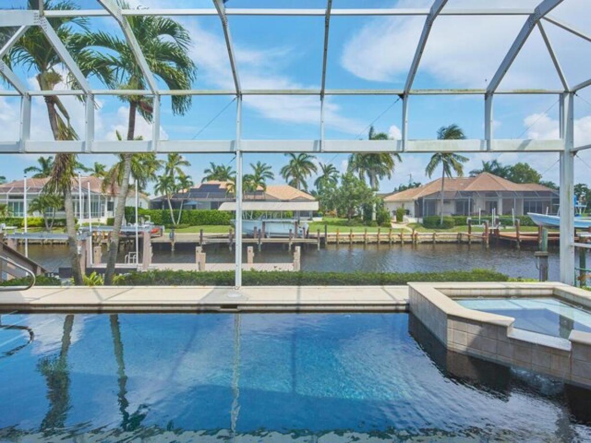 4 bedrooms House in Marco Island, USA No. 397289