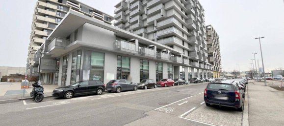  Garage in Vienna, Austria No. 139805 2