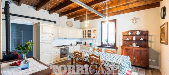 4غرفة فيلا في Albino, Italy رقم 41300 9