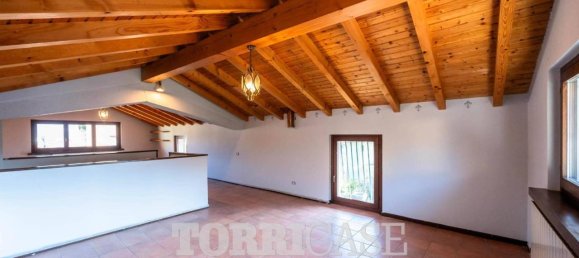 4غرفة فيلا في Albino, Italy رقم 41300 30