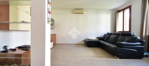 3 bedrooms Apartment in Forlì, Italy No. 319149 4