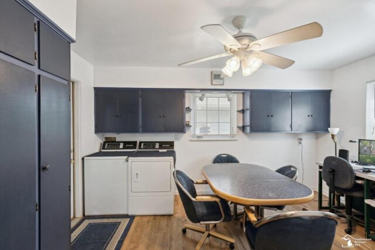 3 bedrooms House in Temperance, USA No. 407828