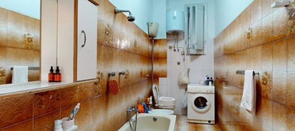 2 rooms Apartment in Naples, Italy No. 22875 6