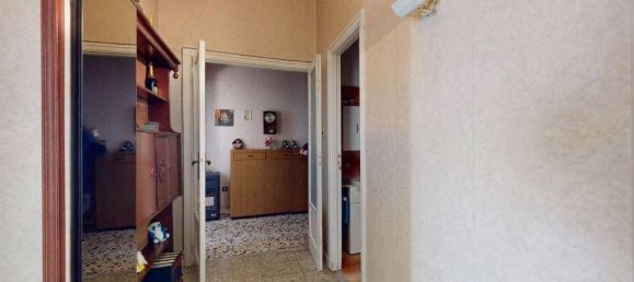 2 rooms Apartment in Naples, Italy No. 22875 28