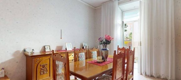 2 rooms Apartment in Naples, Italy No. 22875 5