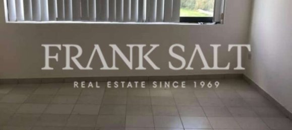 280m² Office in Qormi, Malta No. 12988 7