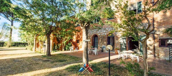 18 rooms House in Grosseto, Italy No. 103337 8