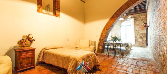 18 rooms House in Grosseto, Italy No. 103337 32