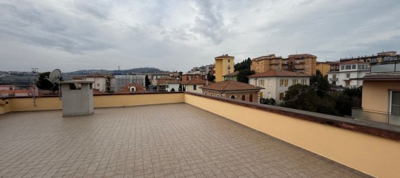 Apartamento de 5 divisões em Ancona, Italy N.º 228371 37