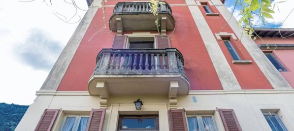4 bedrooms Apartment in Schignano, Italy No. 158979 32