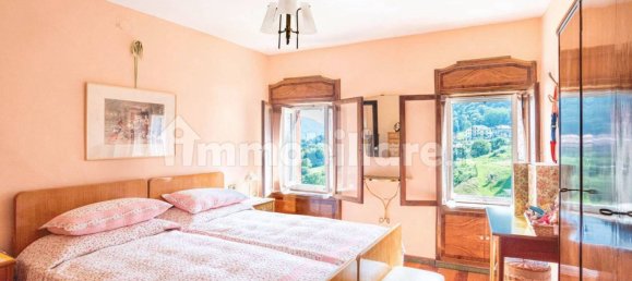 4 bedrooms Apartment in Schignano, Italy No. 158979 14