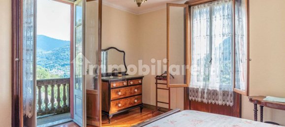 4 bedrooms Apartment in Schignano, Italy No. 158979 19