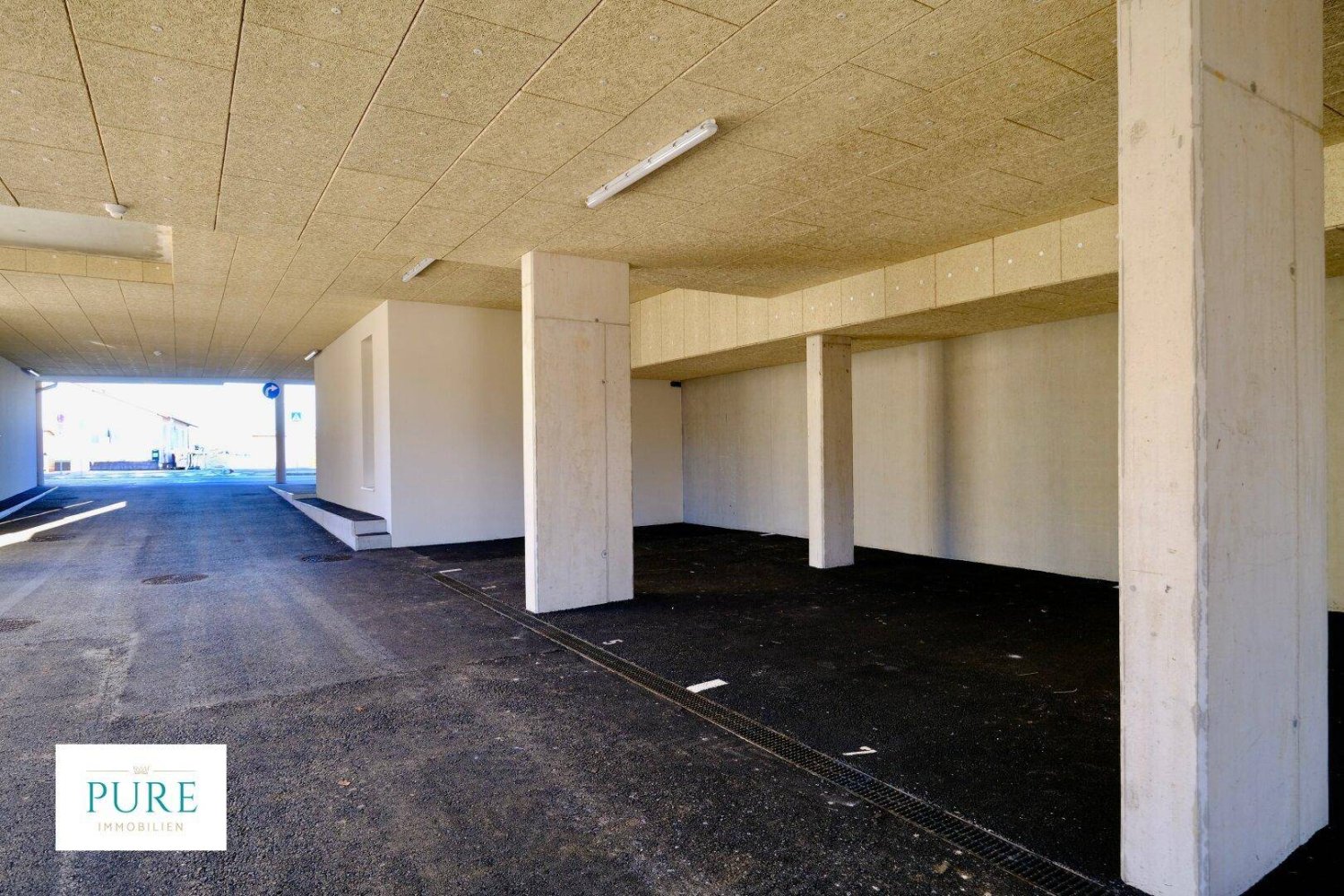 Estacionamento em Wiener Neudorf, Austria 12 m² N.º 206570