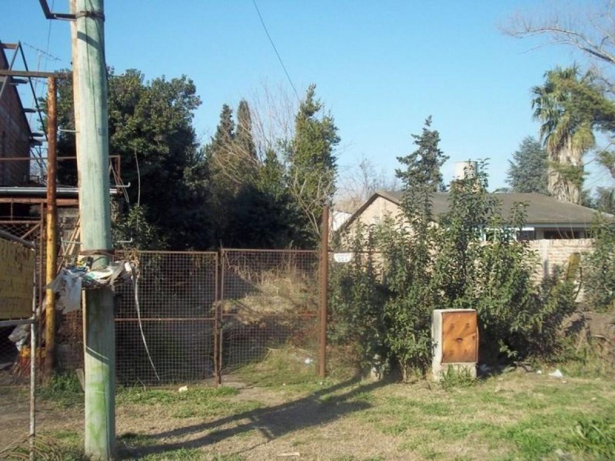  Land in Moreno, Argentina No. 48098