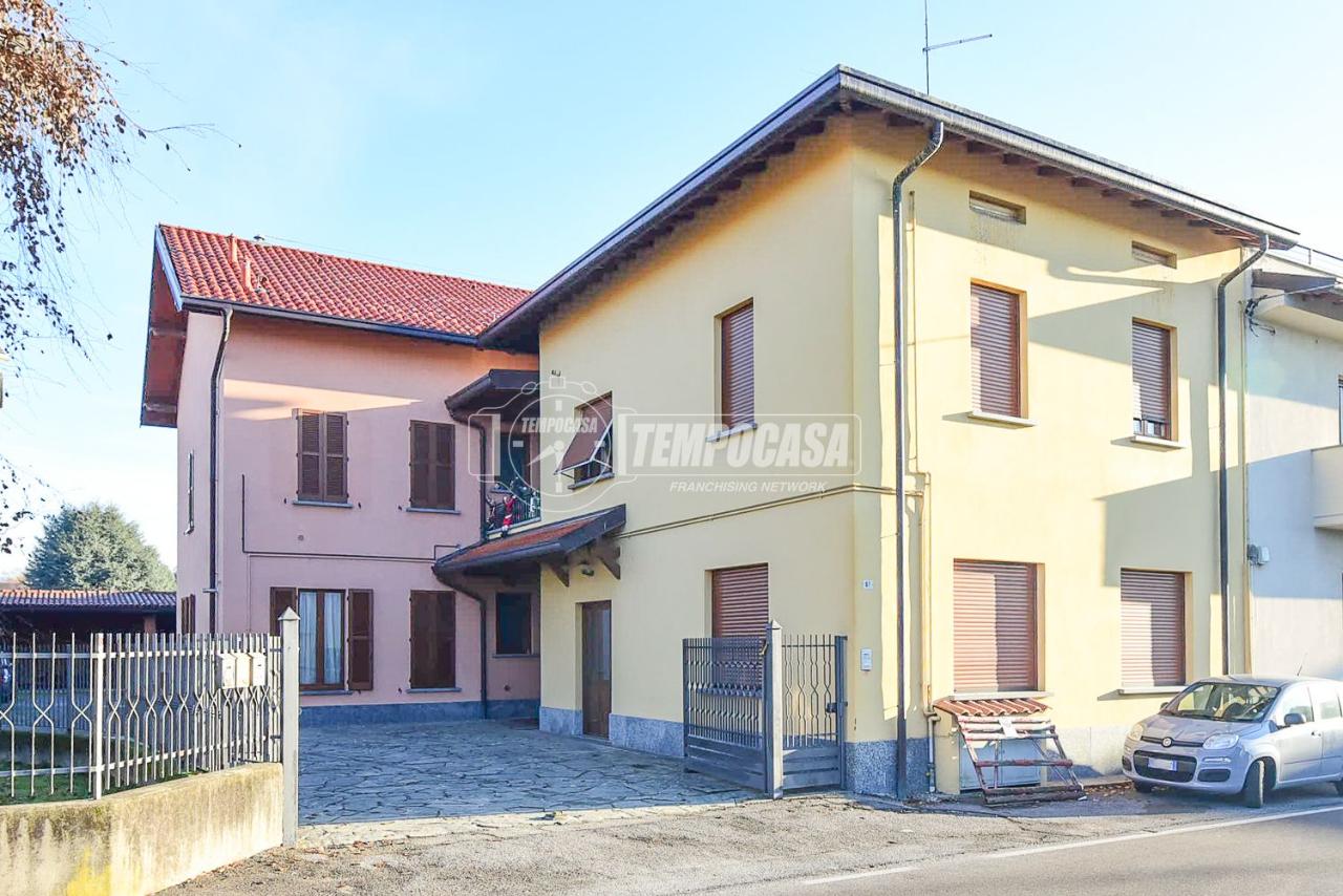 2غرفة شقة في Como, Italy رقم 232378