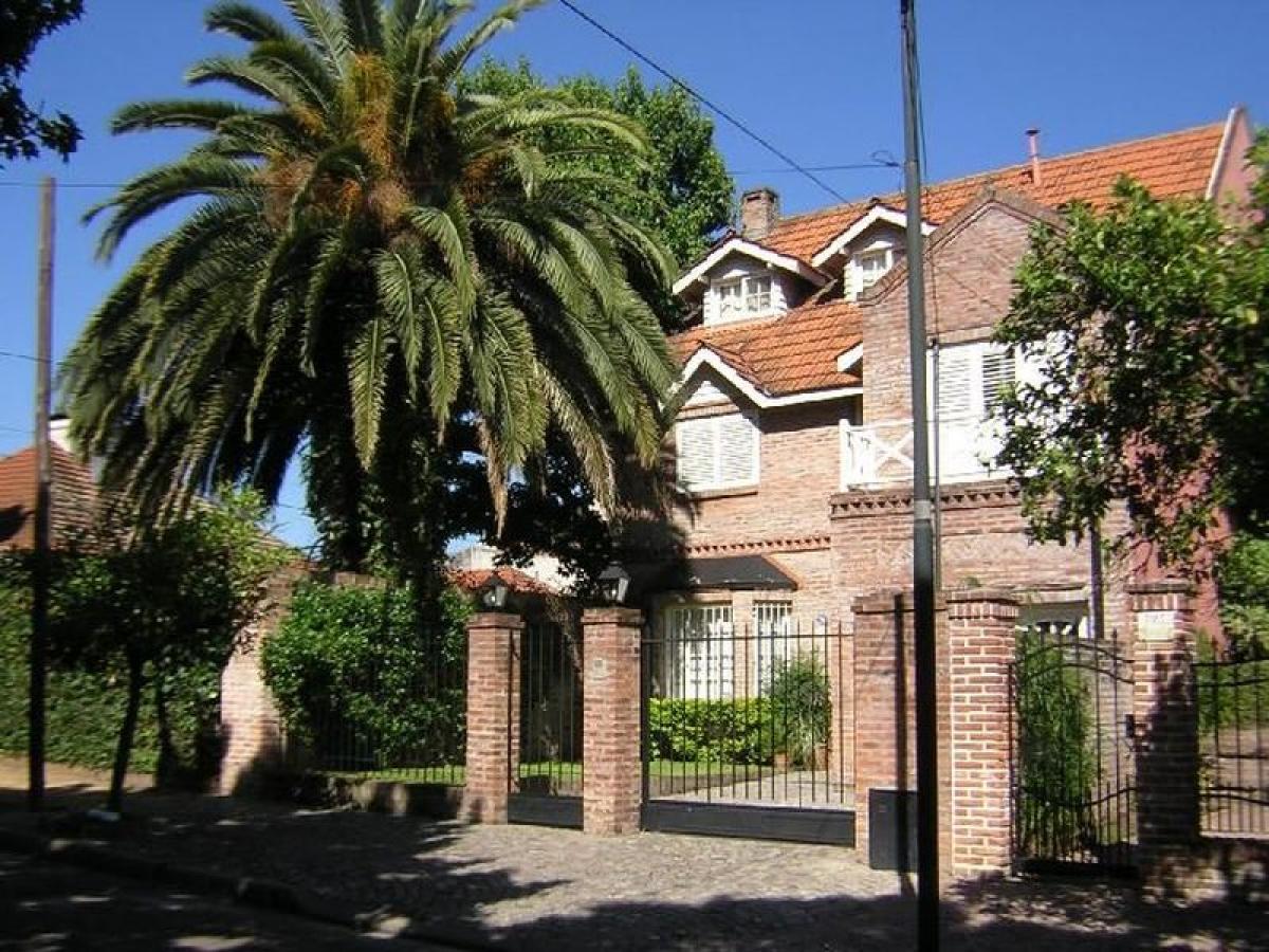4 bedrooms House in San Isidro, Argentina No. 16271