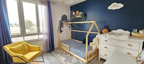 2 Schlafzimmer Wohnung in Villefranche-sur-Saone, France, Nr. 266282 5