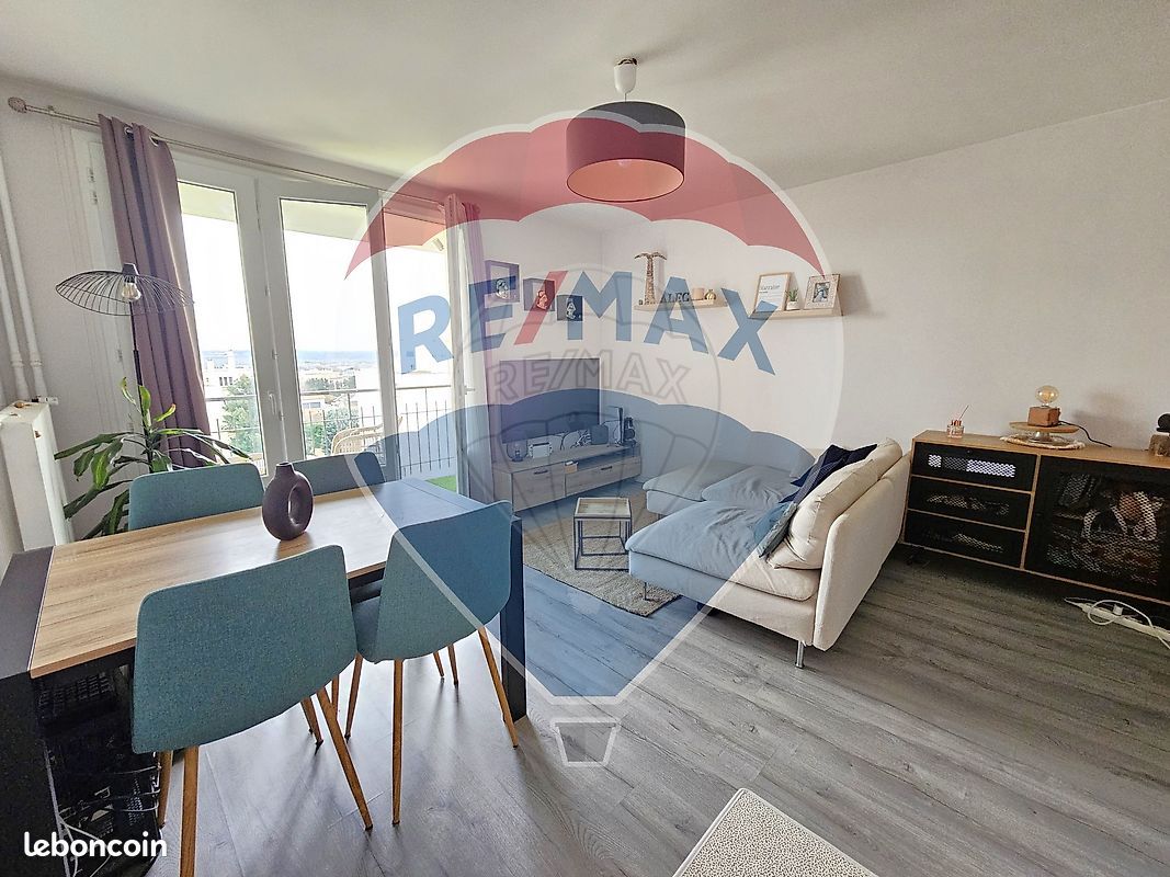 2 Schlafzimmer Wohnung in Villefranche-sur-Saone, France, Nr. 266282