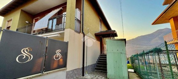 2 bedrooms Apartment in Pradalunga, Italy No. 235840 2