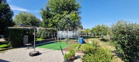 3 Schlafzimmer Villa in Cremona, Italy, Nr. 363283 6