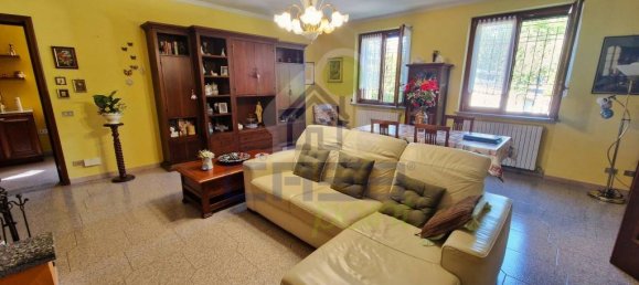 3 Schlafzimmer Villa in Cremona, Italy, Nr. 363283 11