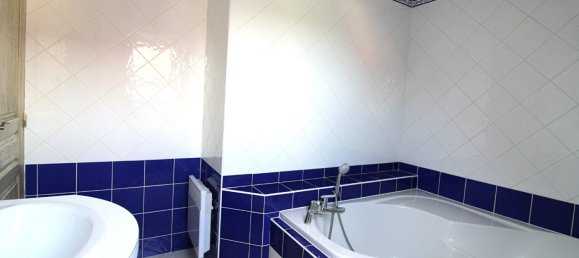 Casa de 4 dormitorios en Blere, France No. 259116 13